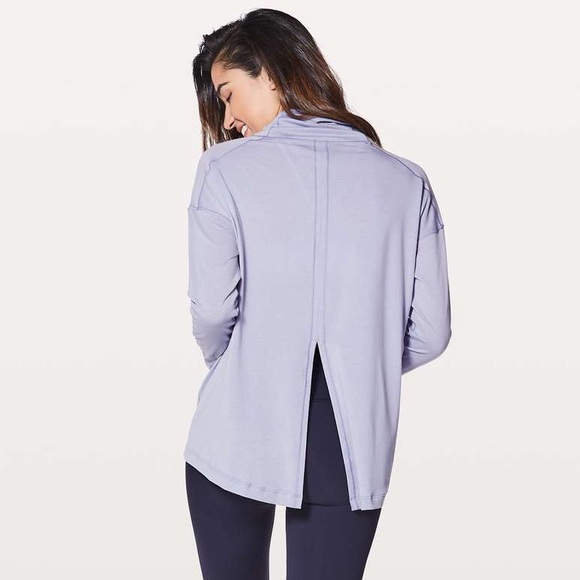 Lululemon See You in Savasana Long Sleeve Size 6 - Picture 4 of 8